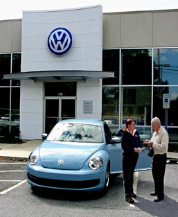 Author wins 2012 VW Beetle